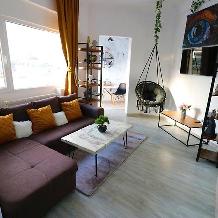 בוקרשט Athenee Palace Apartment - Panoramic View Terrace & Balcony - Free Minibar מראה חיצוני תמונה